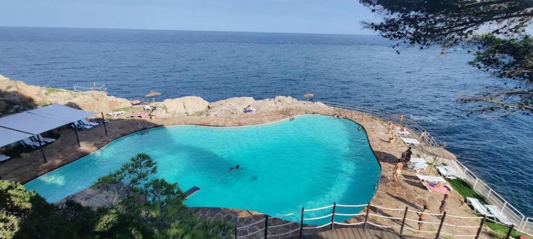 Capsasalbegur137 Piscina Del Mar Vista Al Patio公寓 外观 照片